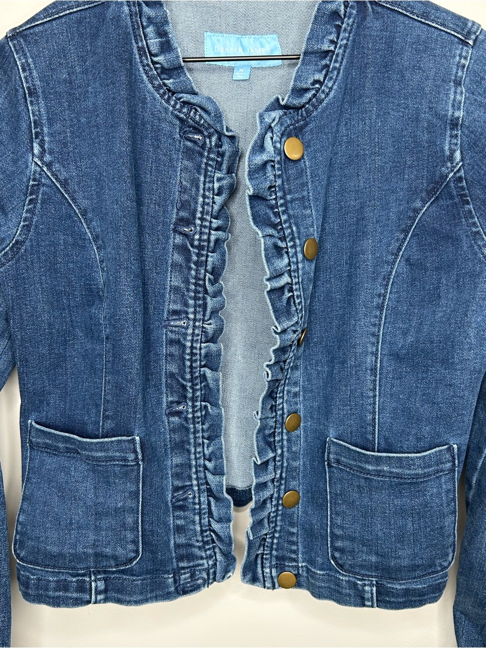 Draper James Ruffle Denim Jacket Size M - Picture 4 of 7
